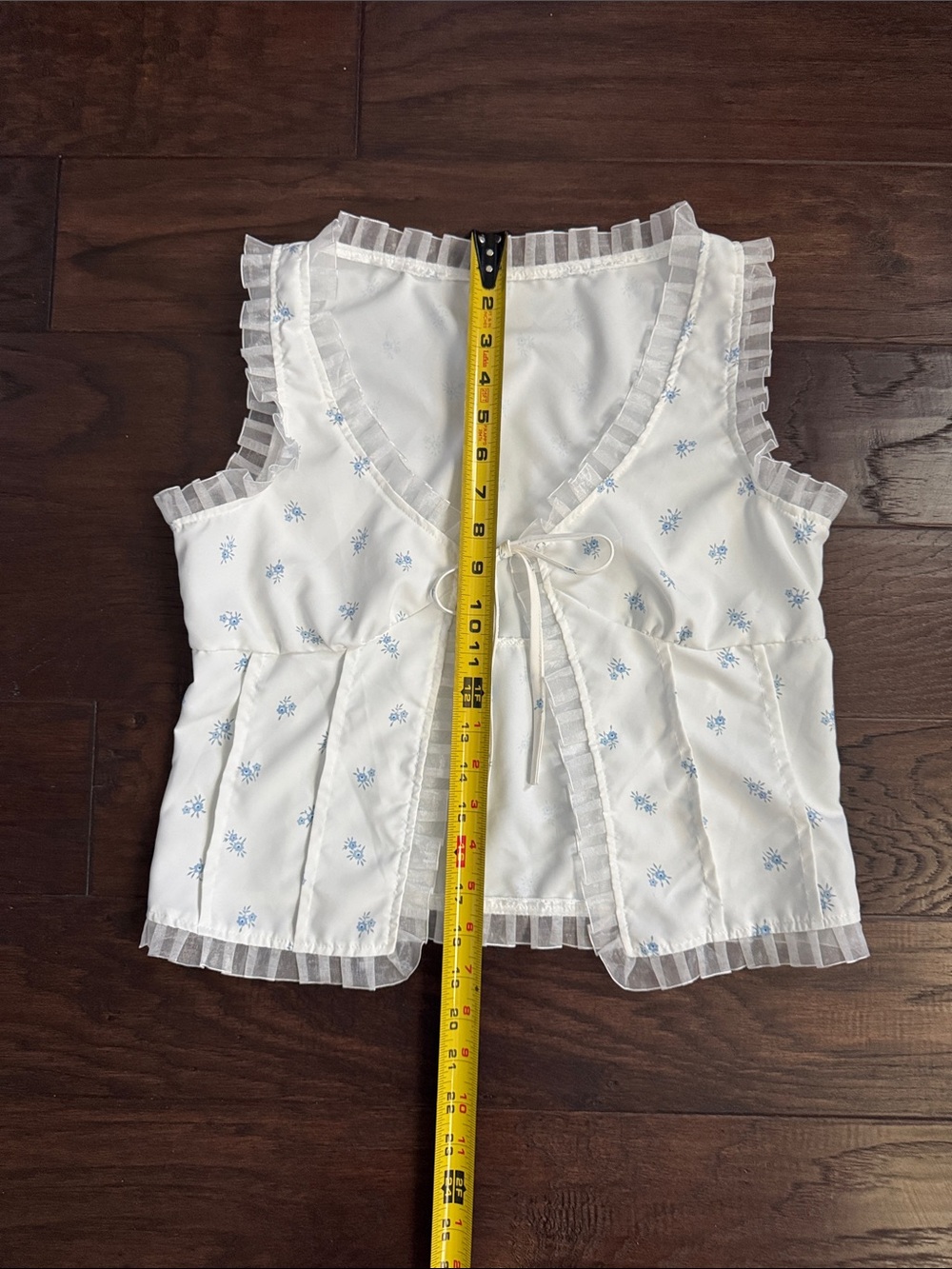 White Floral Tie-Front Ruffled Tank Top - Picture 5 of 7